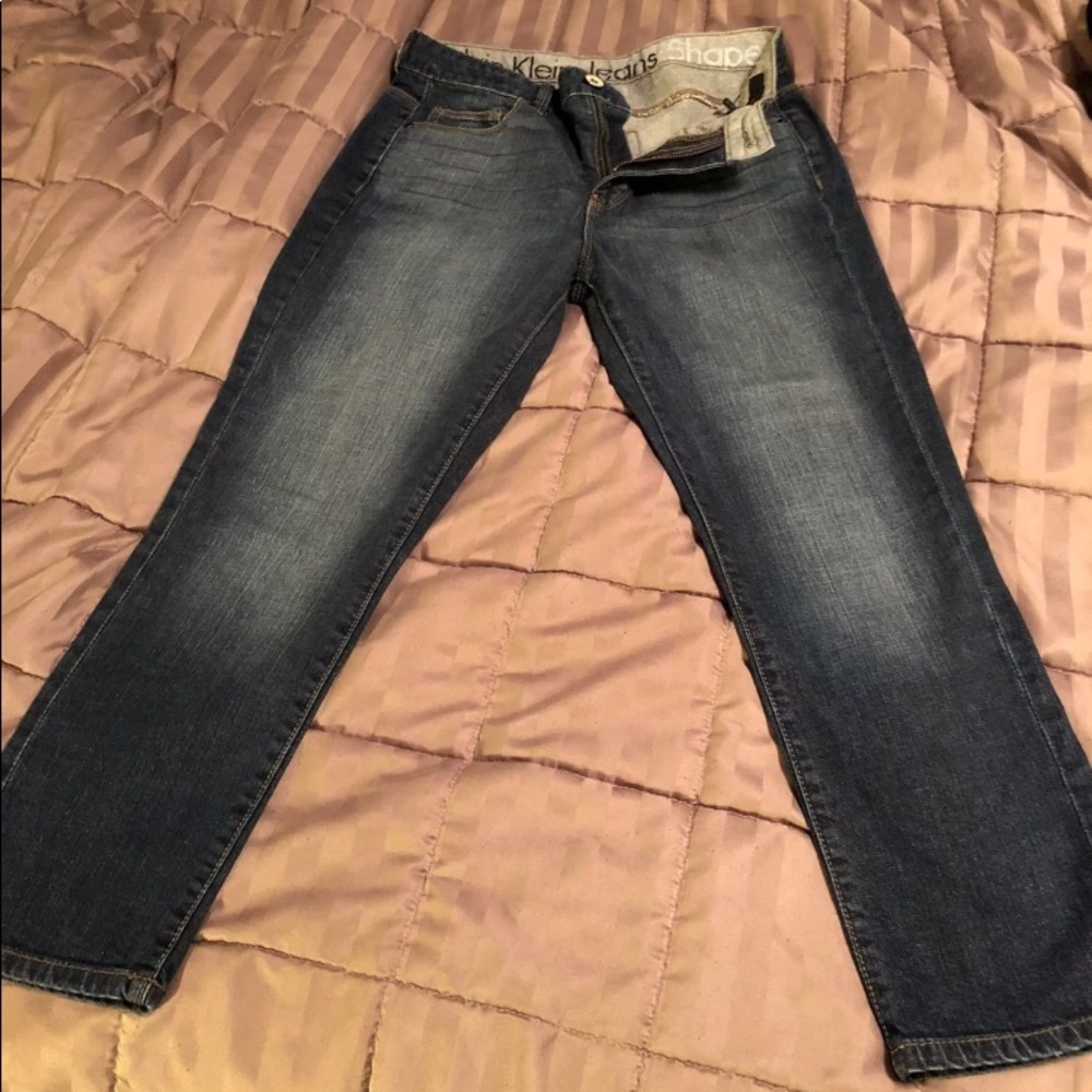 Calvin Klein crop cut capri jeans